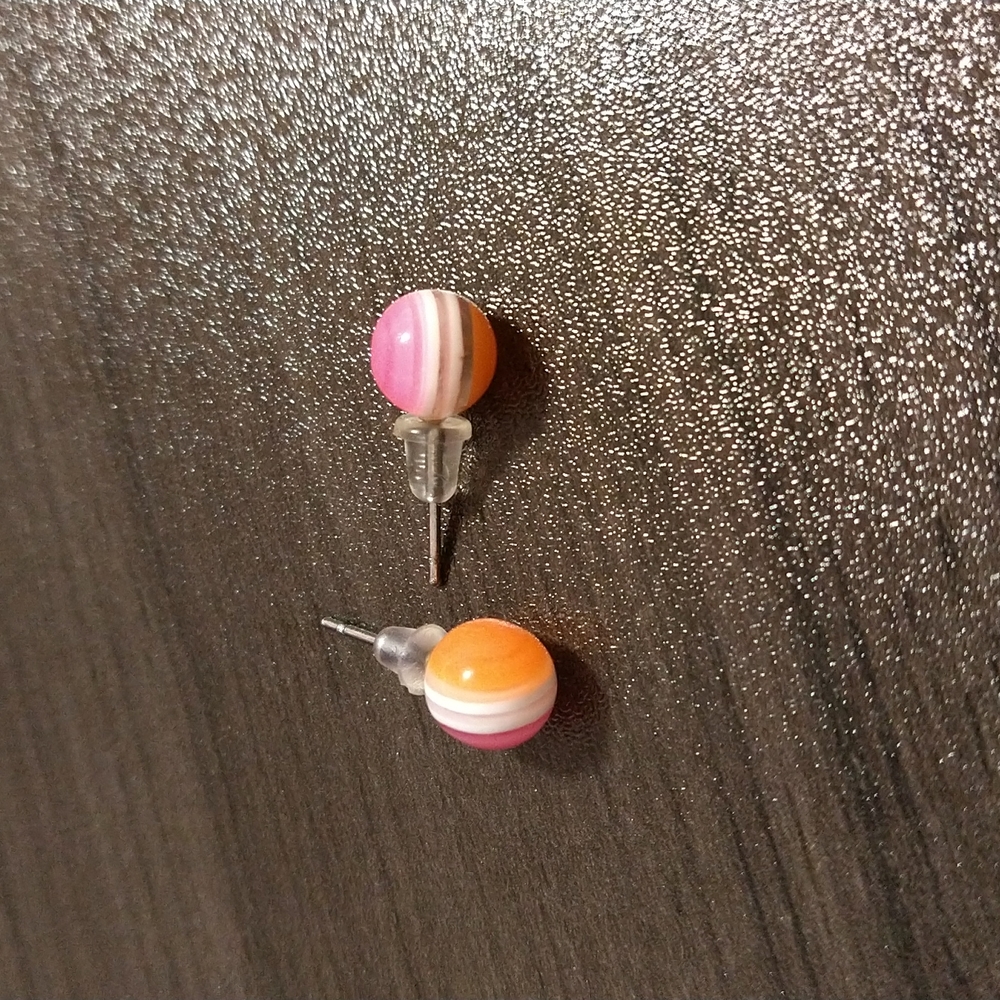 Cute low-key pink and orange stud earrings